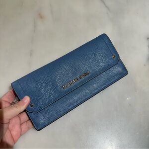 Michael michael kors hayes flat wallet